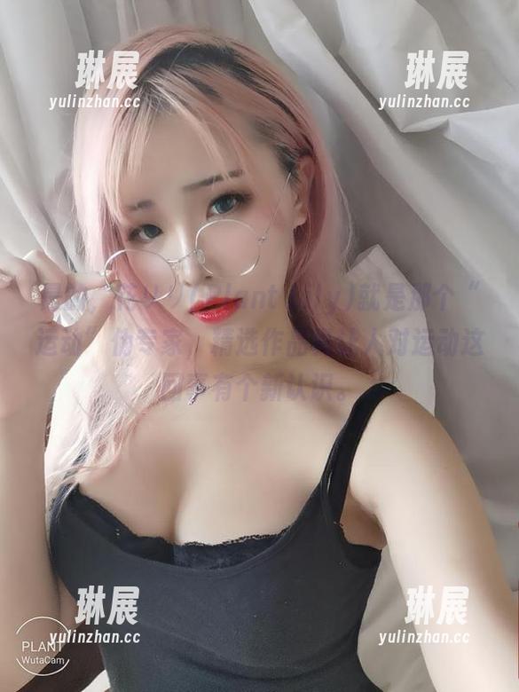 是的，花リリ(Plant Lily)就是那个“运动”伪专家，精选作品真让人对运动这回事有个新认识。